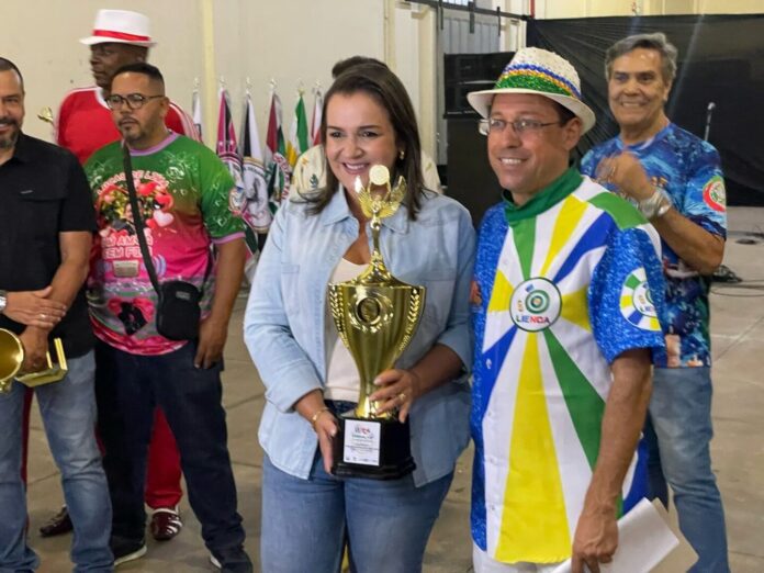 campo-grande-carnaval-premiacao