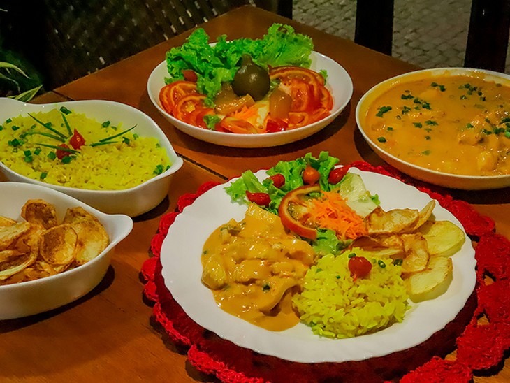Na água e no prato, festivais unem lazer e gastronomia