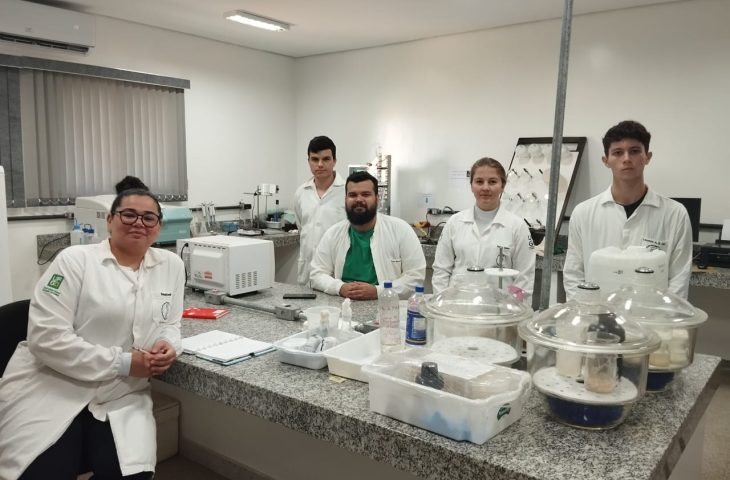 Pele de tilápia serve para embutir salsicha e linguiça