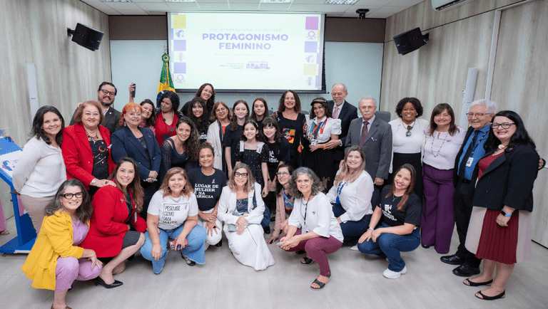 Governo destina R$ 100 milhões para incentivar ingresso de mulheres na ciência