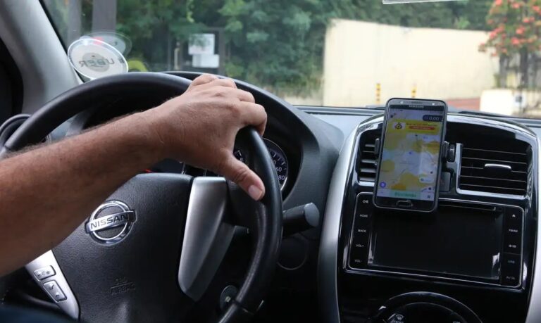 O que pode mudar no trabalho de motoristas de aplicativo