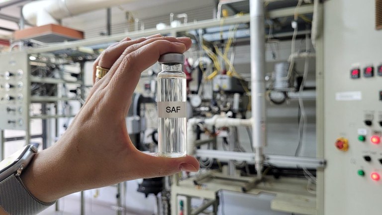 Brasil avança na transição energética dos setores aéreo e aquaviário