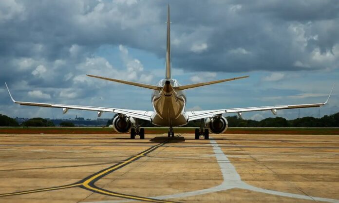 avião