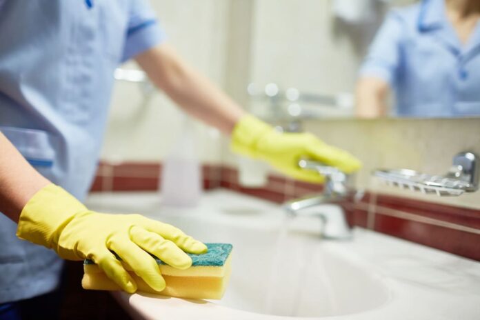 direitos-empregado-domestico-voce-conhece-550