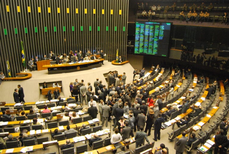 Frente do agro impõe mais derrotas ao governo Lula no Congresso