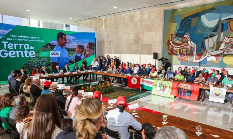 Novo plano de reforma agrária prevê assentar 295 mil famílias