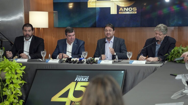 Fiems e governo destacam crescimento da indústria e novos investimentos