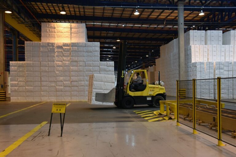 Exportação de industrializados chega a quase meio bilhão de dólares em abril