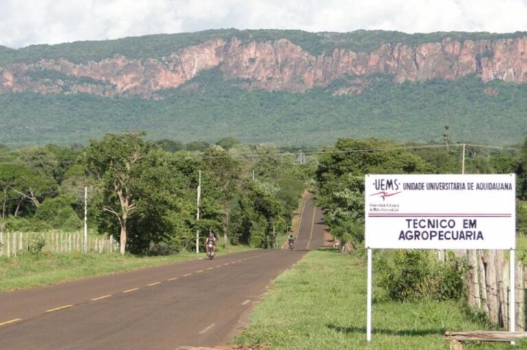 Uems de Aquidauana debate sustentabilidade em feira de tecnologia