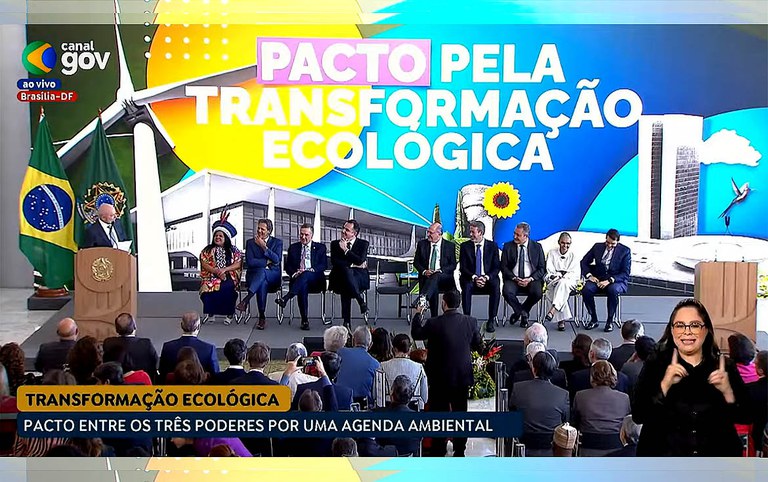 Poderes fazem pacto nacional pela transformação ecológica