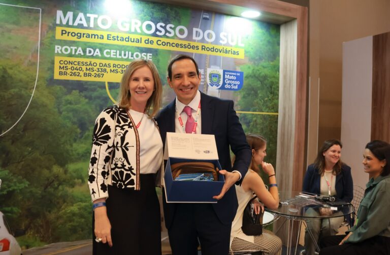 Concessão da Rota da Celulose é levada à Bienal das Rodovias em Brasília