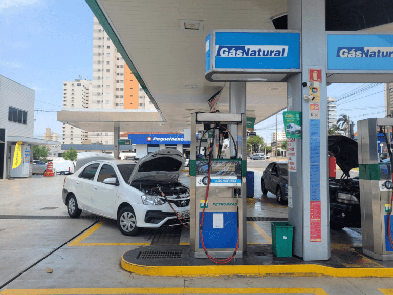 GNV está R$ 0,20 mais barato nos postos da capital