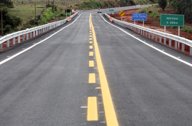 Governo licita quase meio bilhão em restauração e pavimentação de rodovias