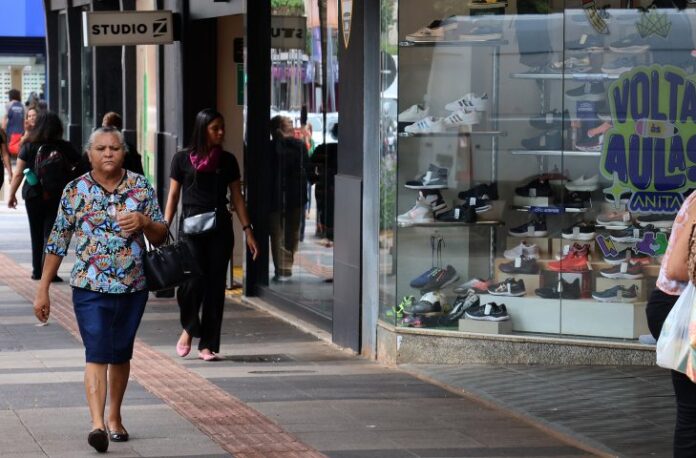 Comercio-foto-Alvaro-Rezende-730x480-1