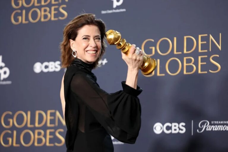 Fernanda Torres leva Globo de Ouro por atuação em Ainda Estou Aqui