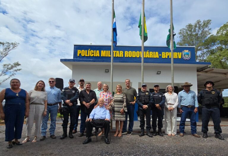 Base da PMR em rota turística da Bioceânica homenageia ex-prefeito